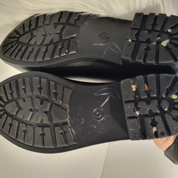 Black Ankle Robber Boots, Size 6 - Picture 5 of 5